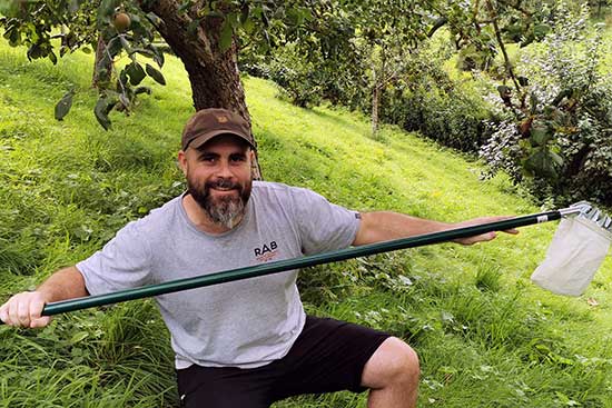 5 Best Tools For Picking Apples High Up In The Tree